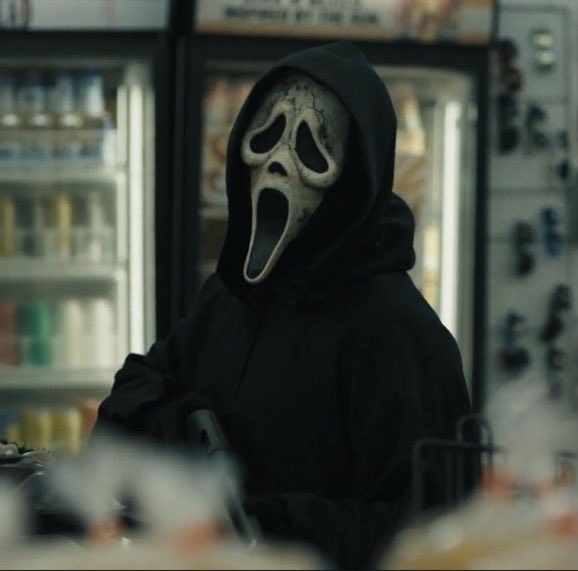 ghostface pfp for social media.