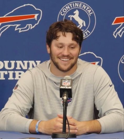 unique josh allen pfp options